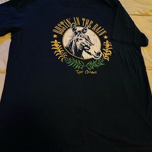 Men’s Large Navy Tyler Childers Tour Shirt, never worn
